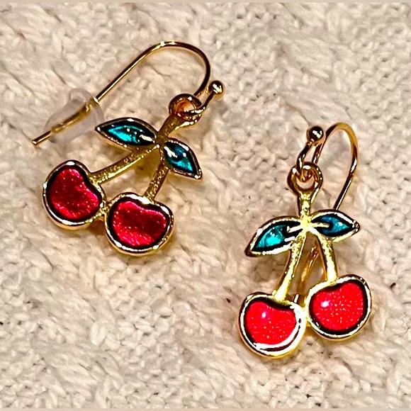 Handmade Jewelry - Cherry Gold Plated wire earrings Handmade by Me New